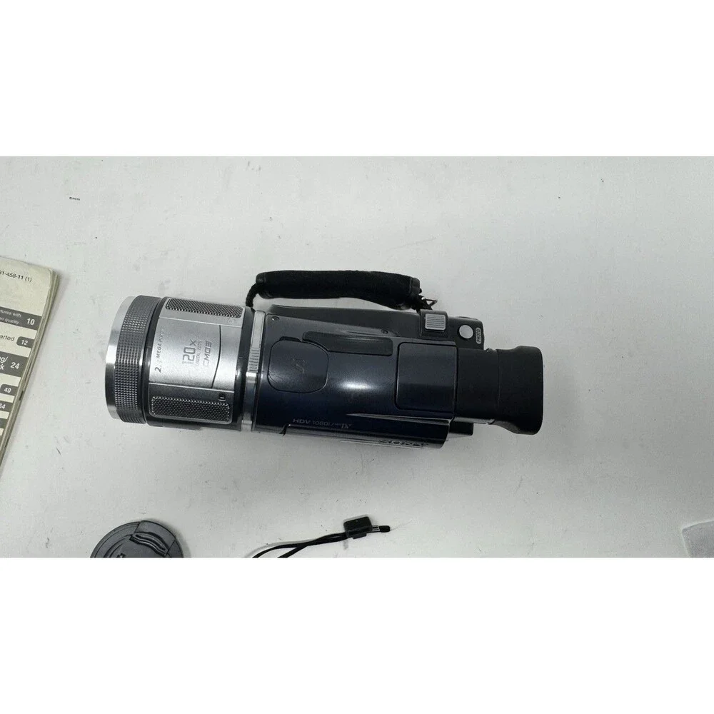 SONY HDR-HC1 1080i Mini DV Handycam HD Camcorder Swiss Vario-Sonnar Lens (P/R)
